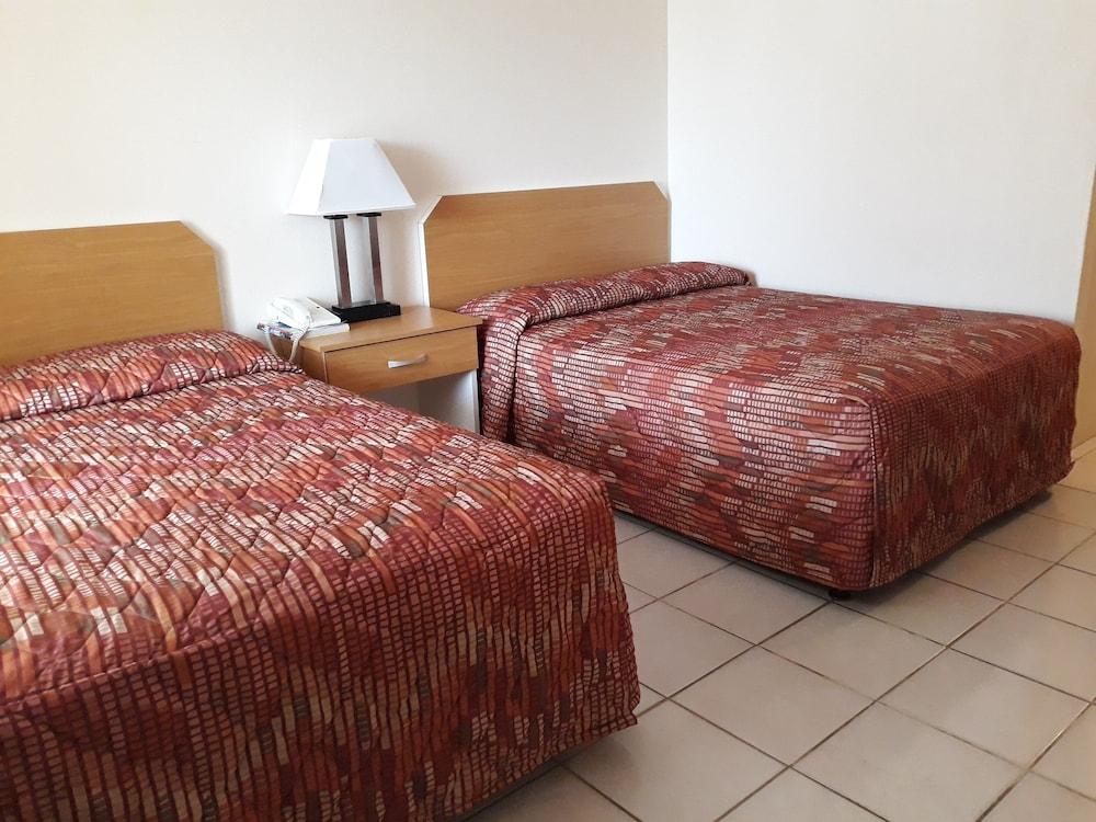Sasaki Apartments Палм Бич Экстерьер фото
