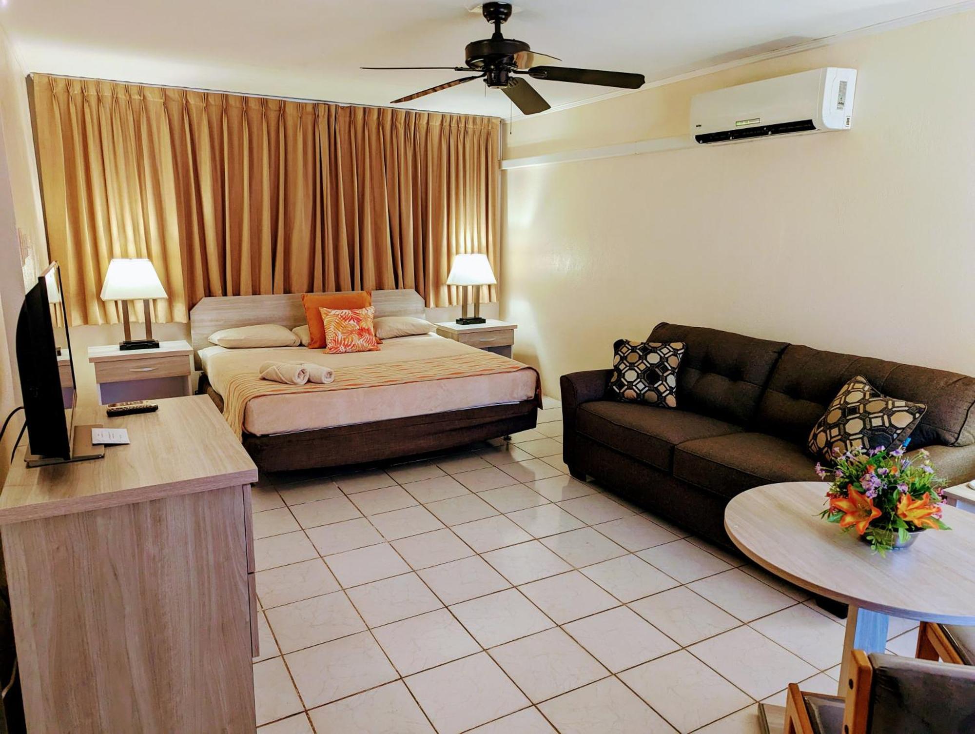 Sasaki Apartments Палм Бич Экстерьер фото